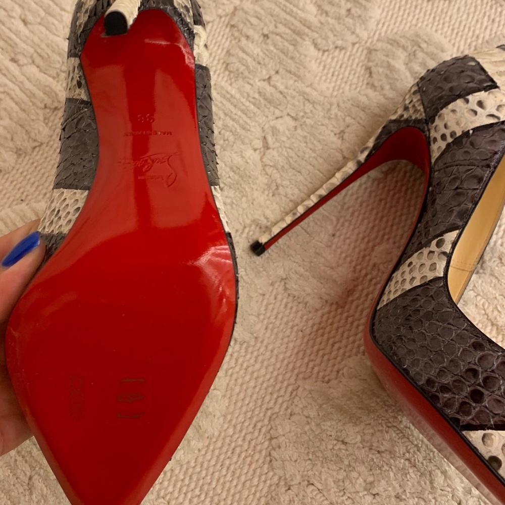 Christian Louboutin Never Worn - Picture 4 of 5